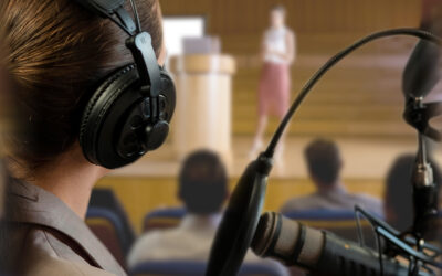 ¿Simultánea, consecutiva o susurrada? Guía de las distintas técnicas de interpretación.